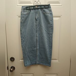 BNWOT DENIM SKIRT
